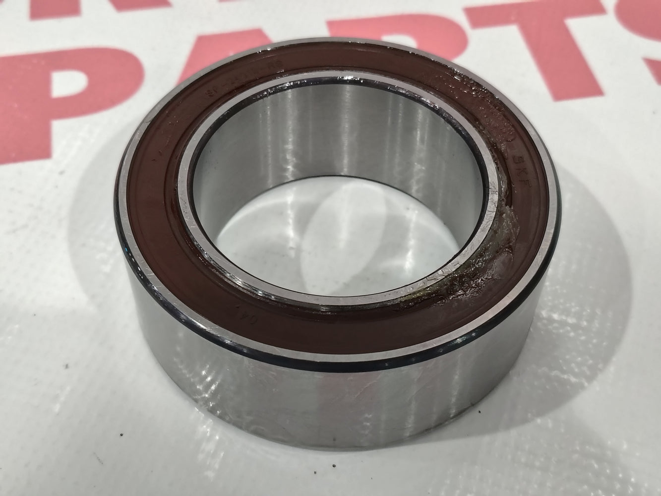 SKF 24013-2RS5W/VT143 Sealed Spherical Roller Bearing - Northeast Parts