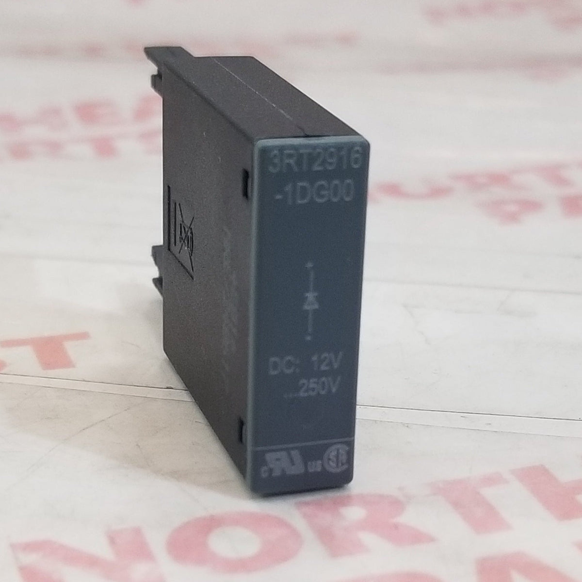 【ジャンク】フェーダーSIEMENS W291 VSTD SIEMENS Surge Suppressor 3RT2916-1DG00 — Northeast Parts