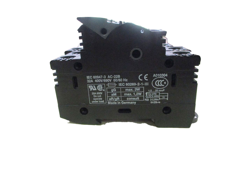 Phoenix Contact UK 10,3-HESI - Northeast Parts