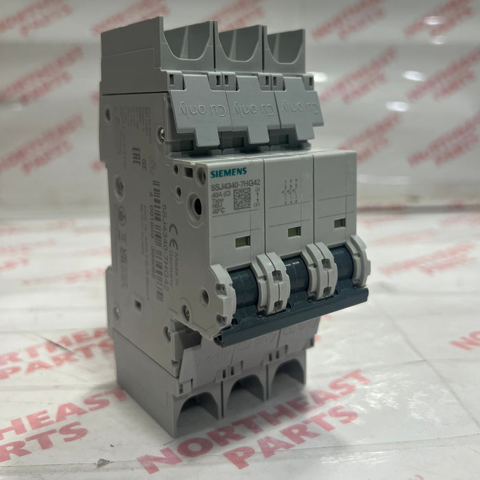 SIEMENS Circuit Breaker 5SJ4340-7HG42 - Northeast Parts
