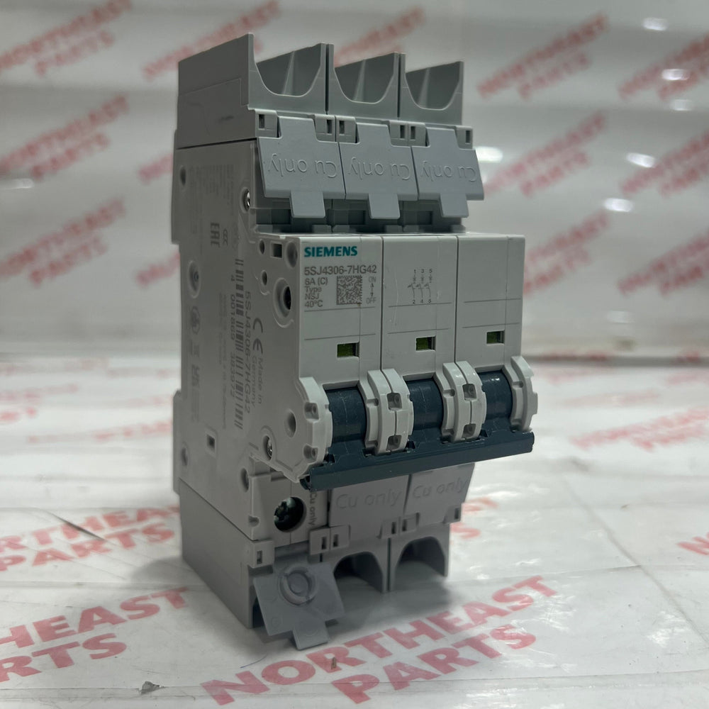 SIEMENS Circuit Breaker 5SJ4306-7HG42 - Northeast Parts