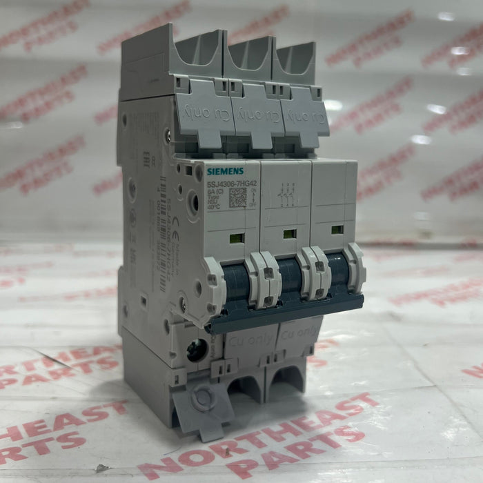 SIEMENS Circuit Breaker 5SJ4306-7HG42 - Northeast Parts